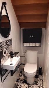 Kamar Mandi Tamu vs Kamar Mandi Keluarga: