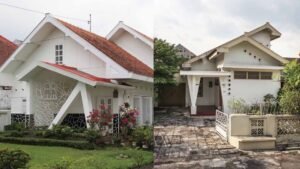 Ciri Khas Rumah Jengki: 